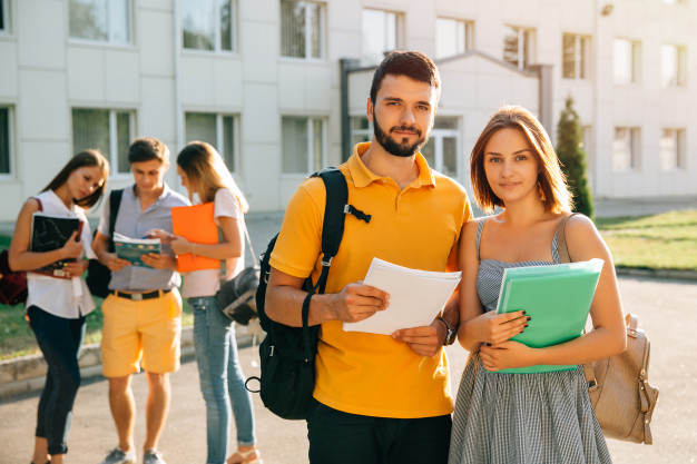 estudantes